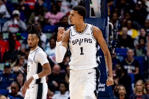 文班亚马：我们的5胜0负不是凭空得来的 我们为之付出了努力